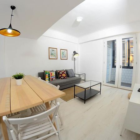 Travel And Live Apartments Porto Bagian luar foto