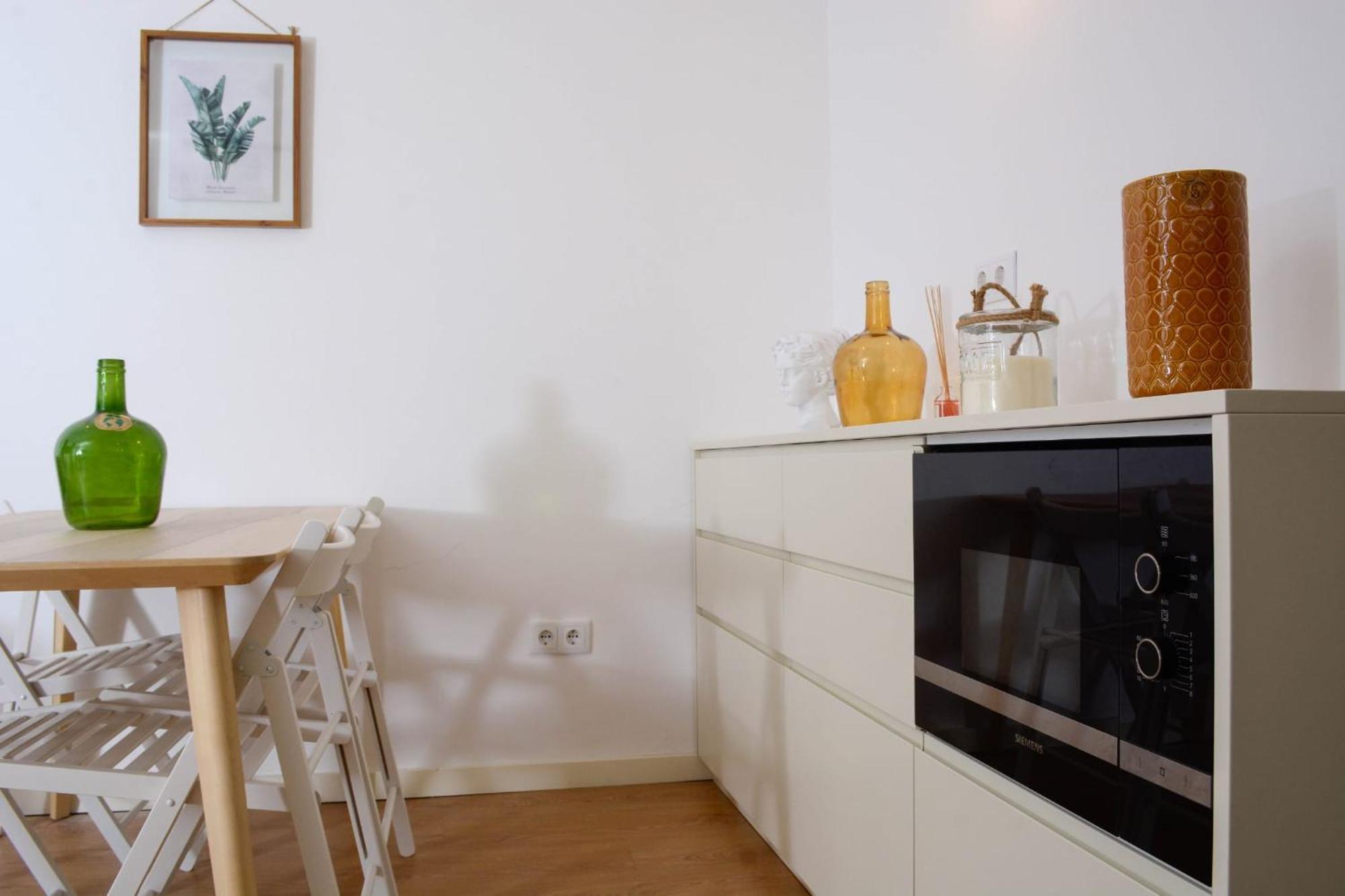 Travel And Live Apartments Porto Bagian luar foto