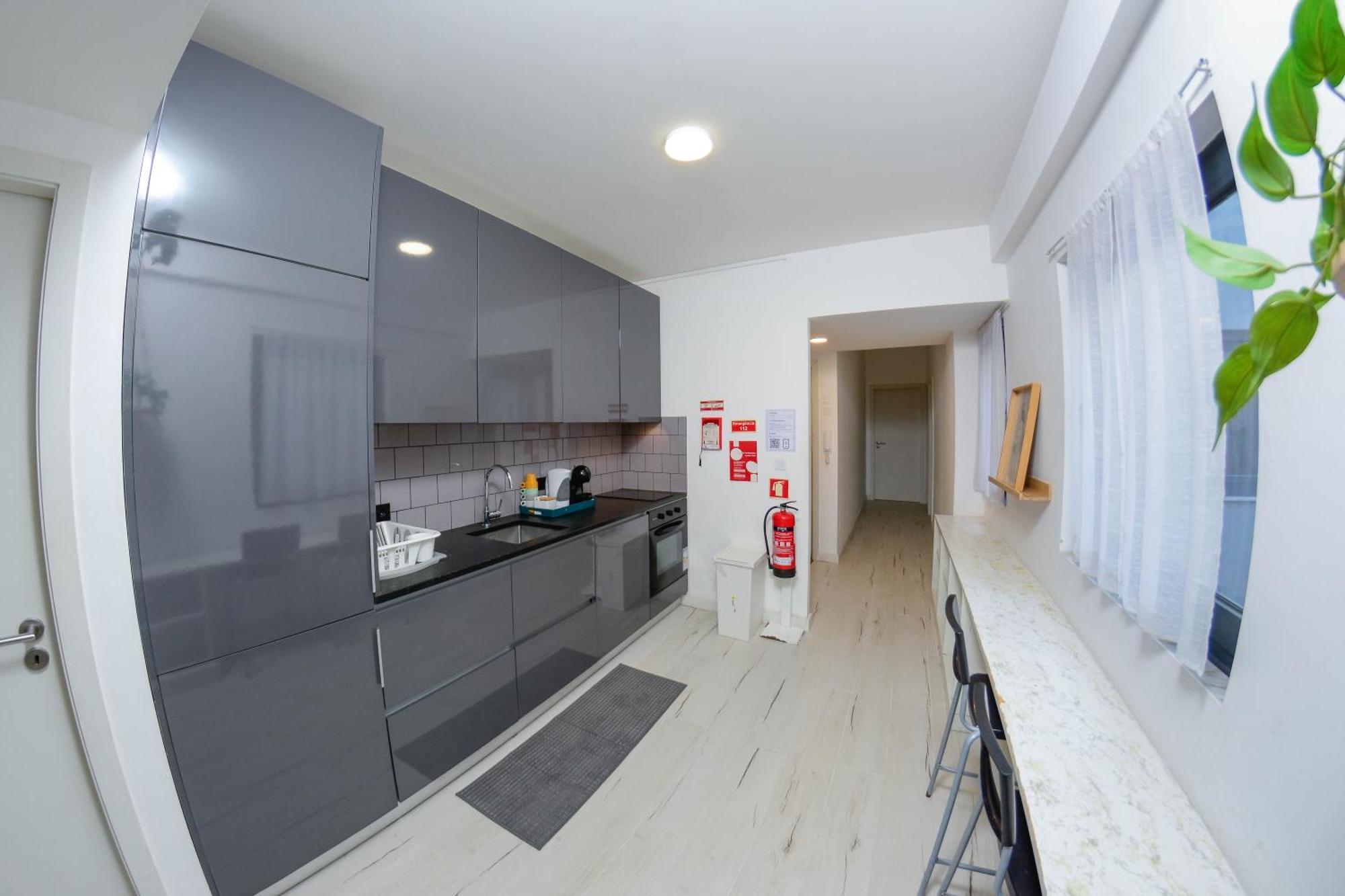 Travel And Live Apartments Porto Bagian luar foto