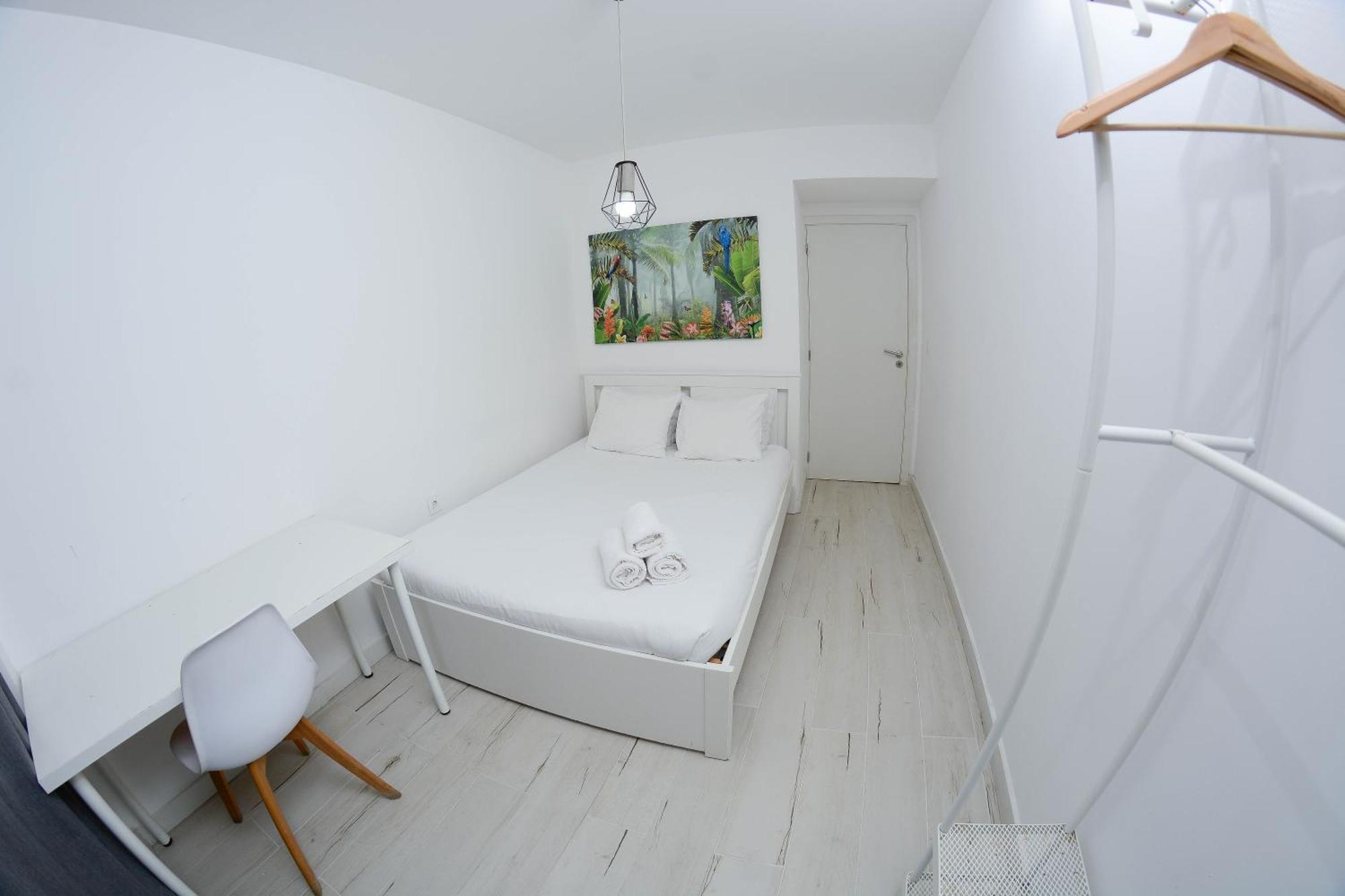 Travel And Live Apartments Porto Bagian luar foto